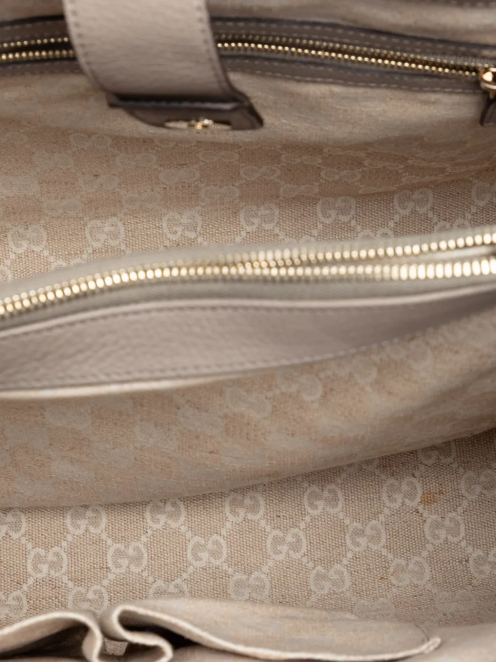 Gucci Pre-Owned 2016-2026 ミディアム レザー バンブー ダイアナ