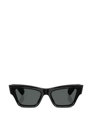 Miu Miu Eyewear logo-plaque Rectangular Sunglasses | Black | FARFETCH