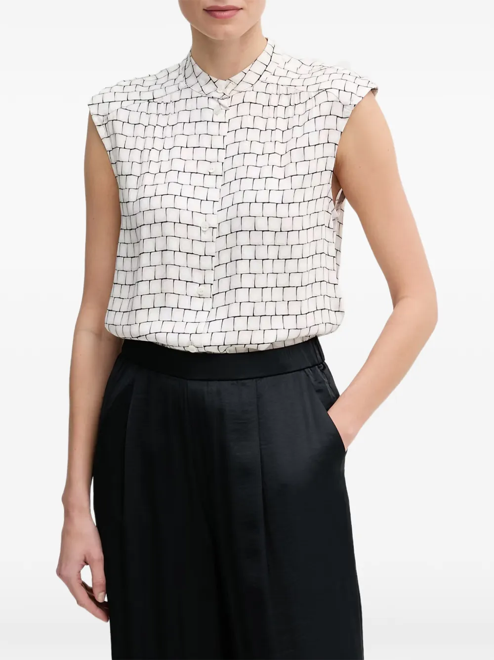 Marc Aurel geometric-print sleeveless shirt
