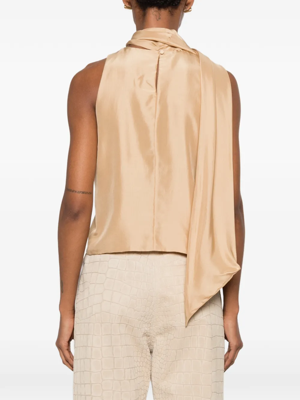 Alberta Ferretti Gedrapeerde blouse met sjaaldetail Beige