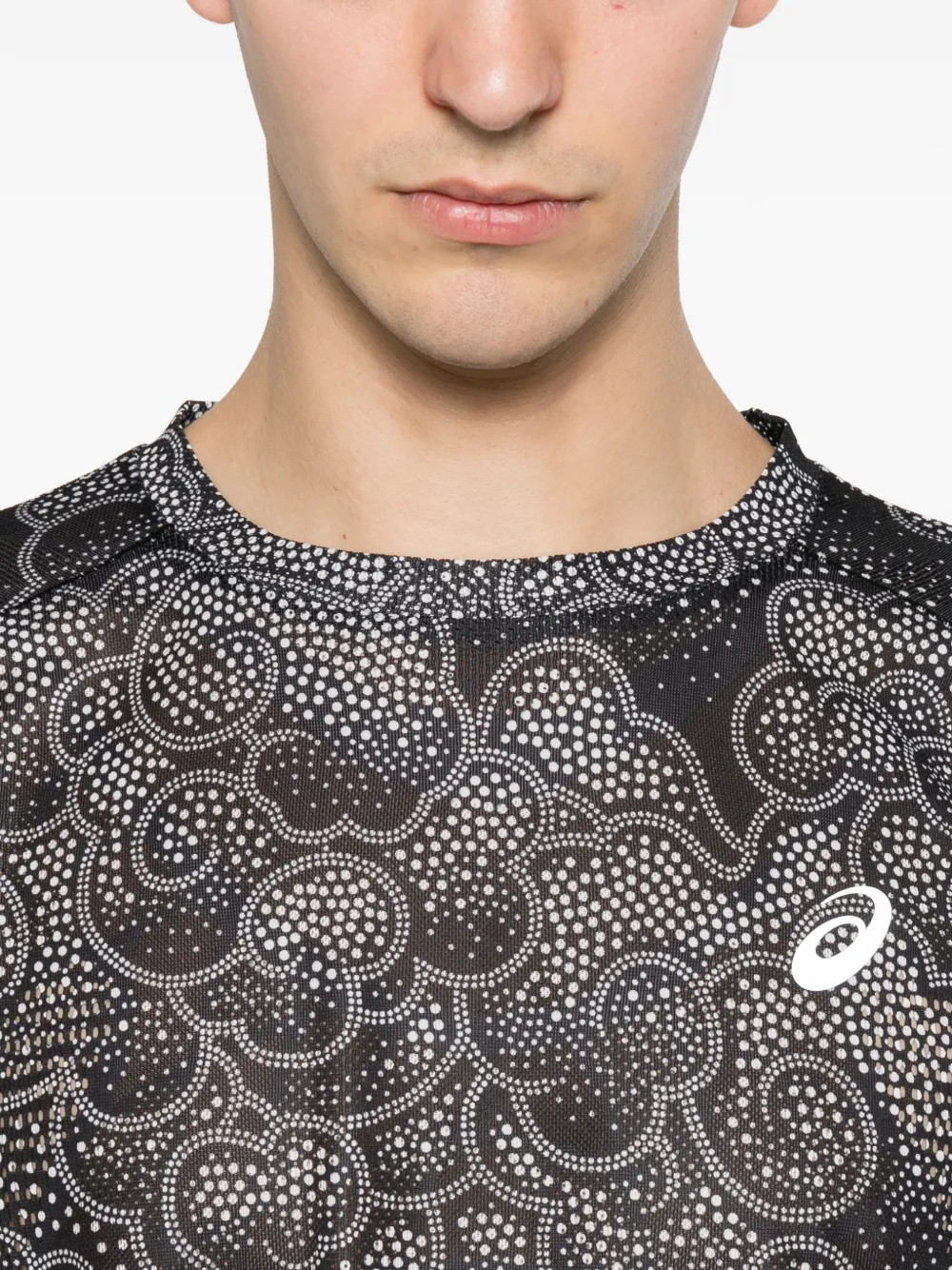 ASICS T-shirt met grafische print Zwart