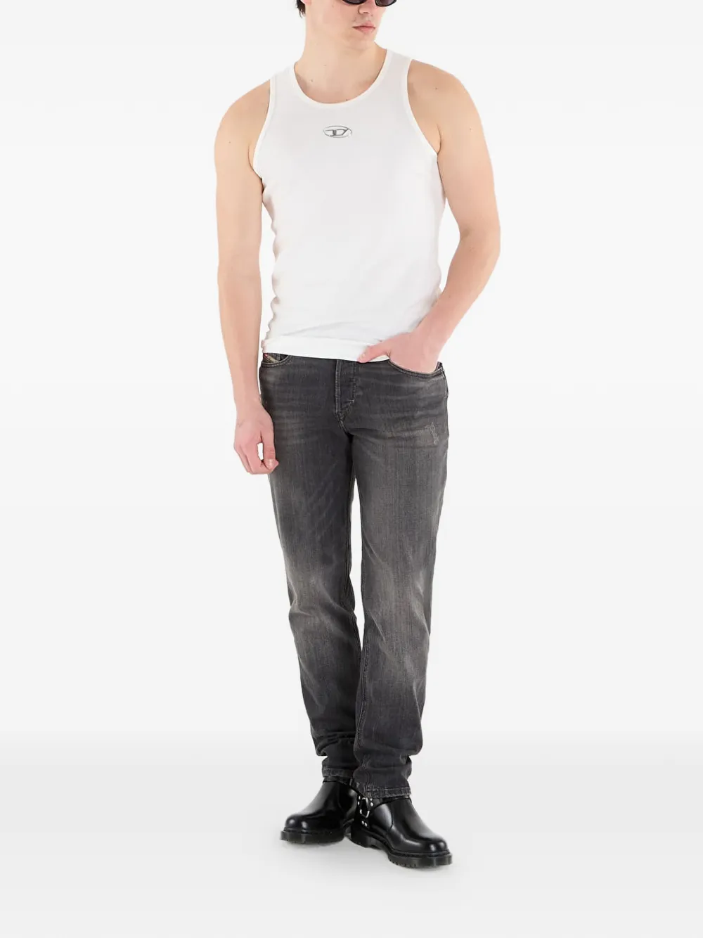 Diesel 2023 D-Finitive jeans met vervaagd effect Grijs