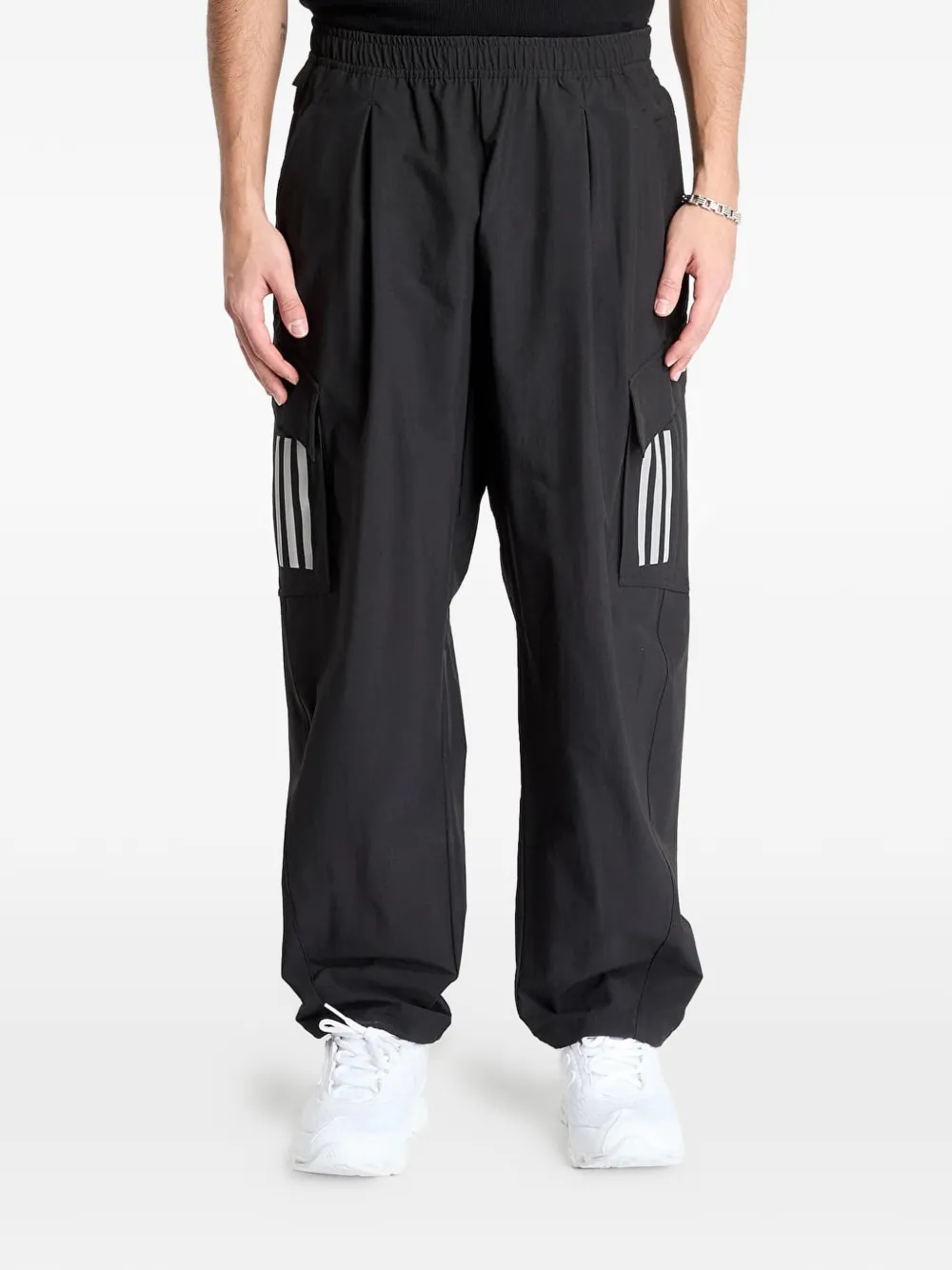 adidas x Mercedes AMG Petronas Formula One Team Cargohose mit 3 Streifen - Schwarz