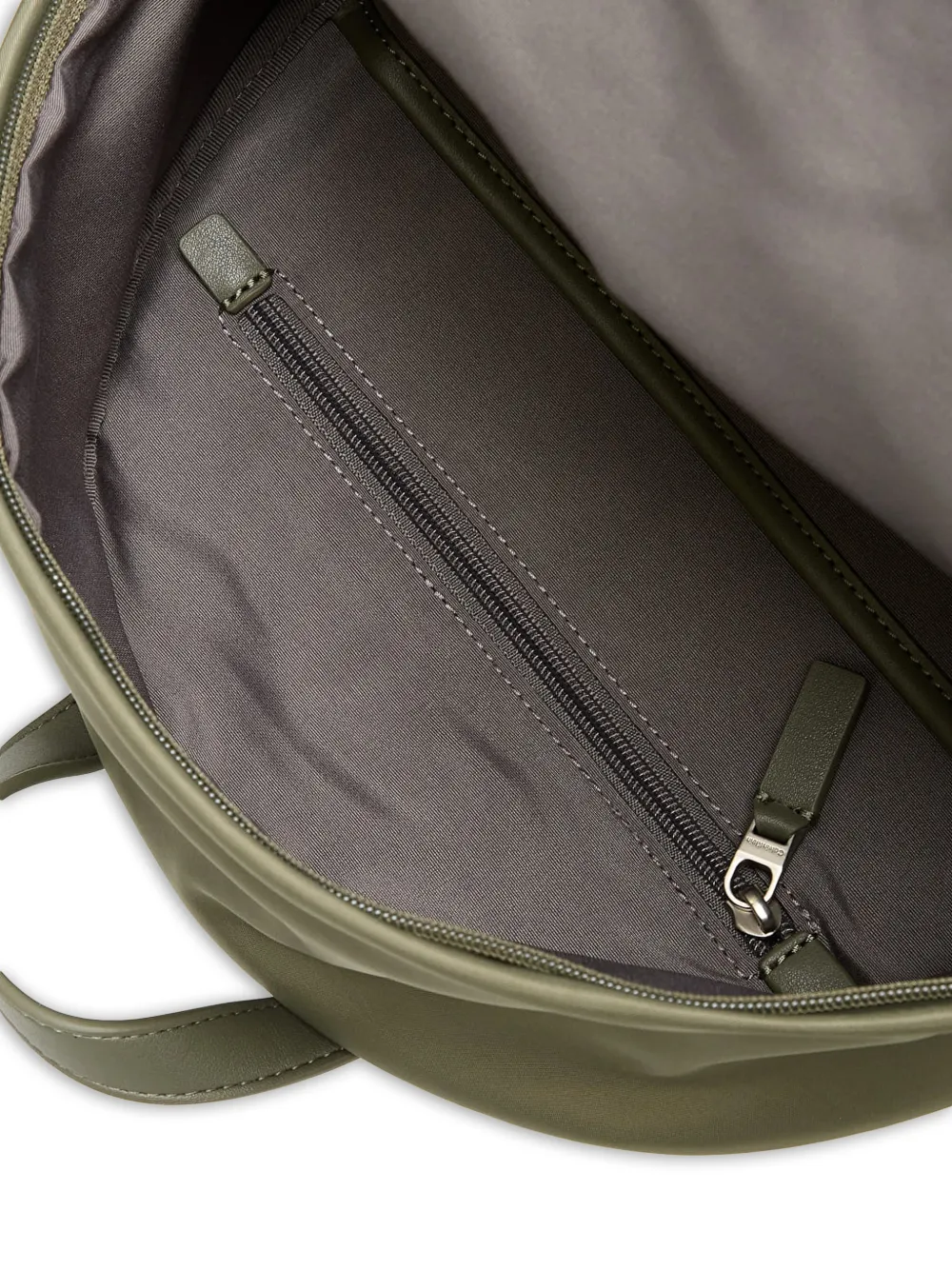 Calvin Klein Rugzak met logoplakkaat en voorzak Groen