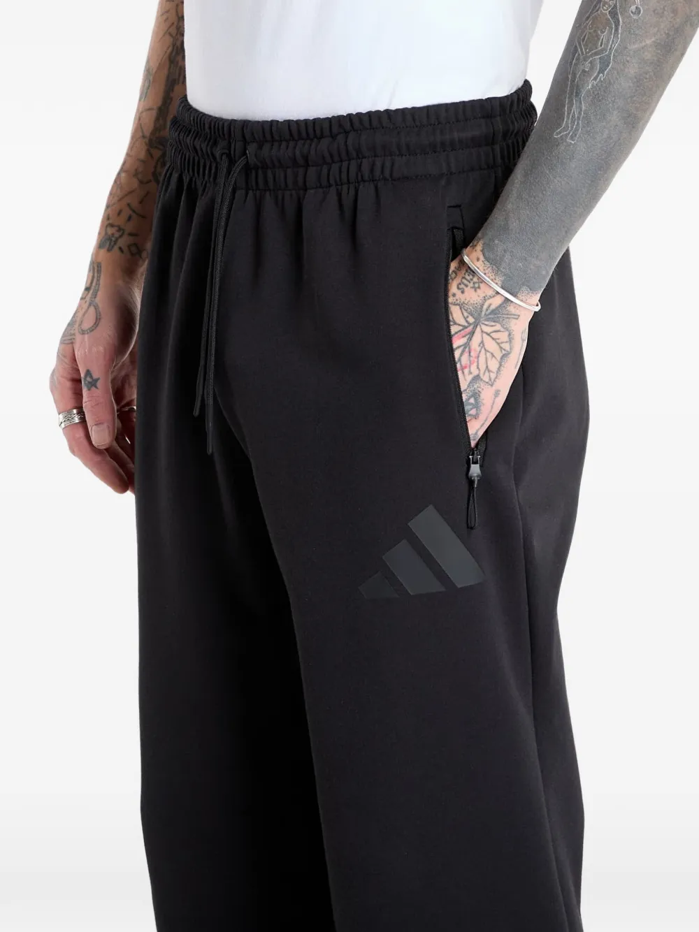 adidas Z.N.E trainingsbroek met logoprint Zwart