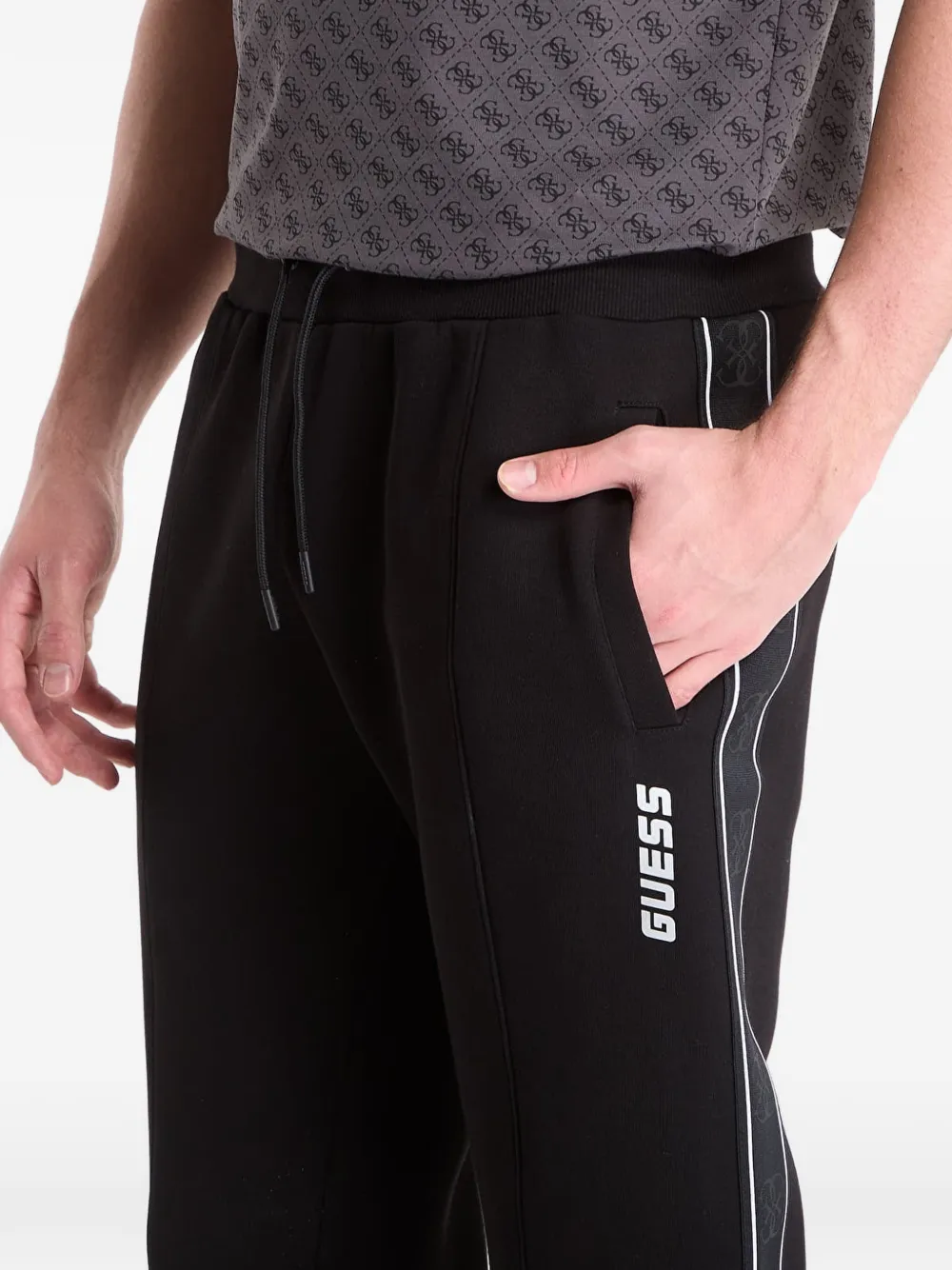 GUESS USA Jogger trainingsbroek met zijstreep Zwart