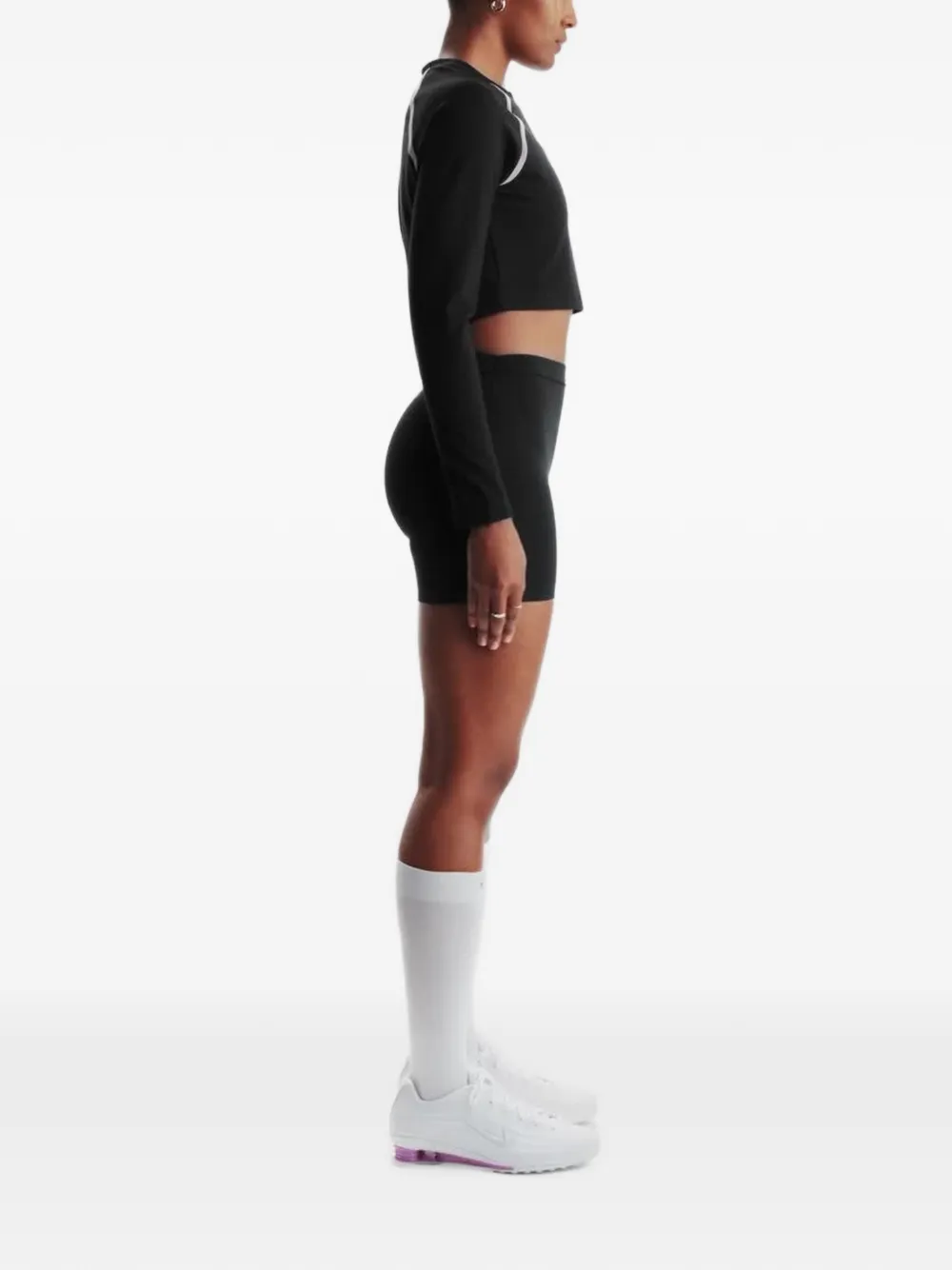Nike Cropped T-shirt met afwerking Zwart
