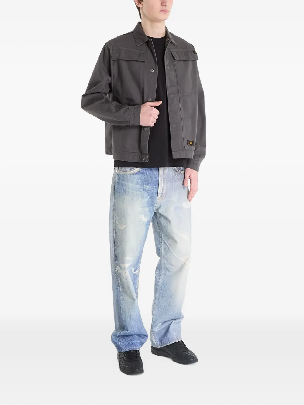 Alpha Industries Shirtjack met klepzak Grijs
