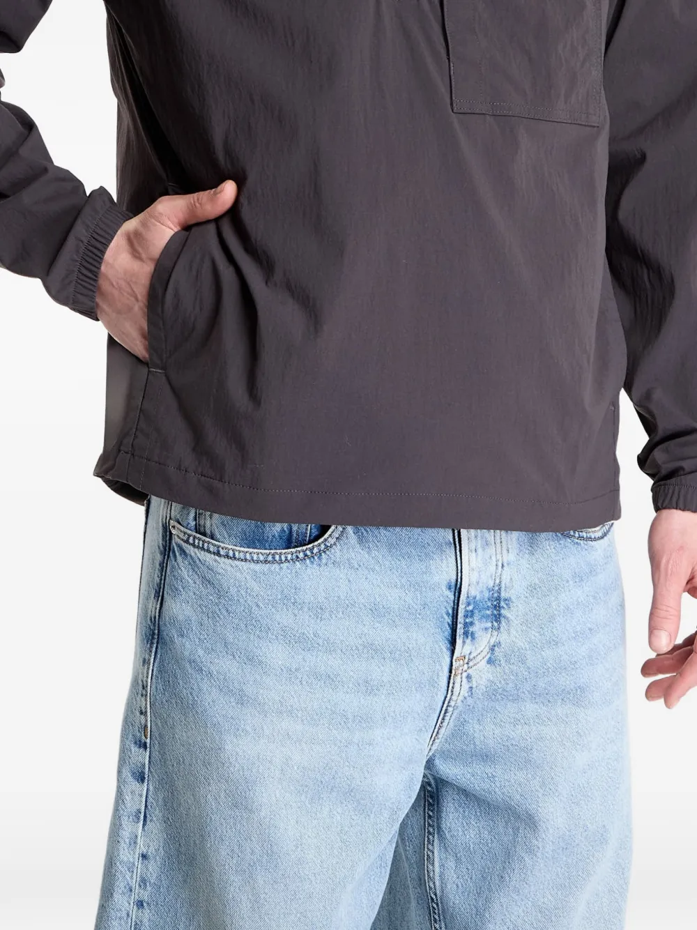 Patagonia Outdoor Everyday Marsupial jack met logopatch en halve rits Blauw