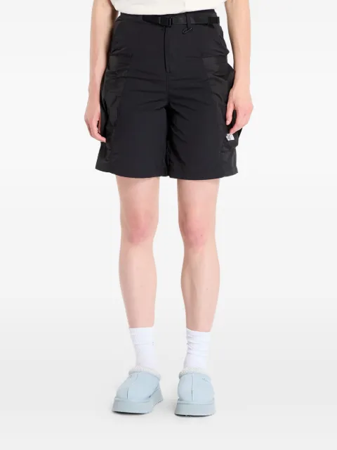The North Face shorts con cinturón