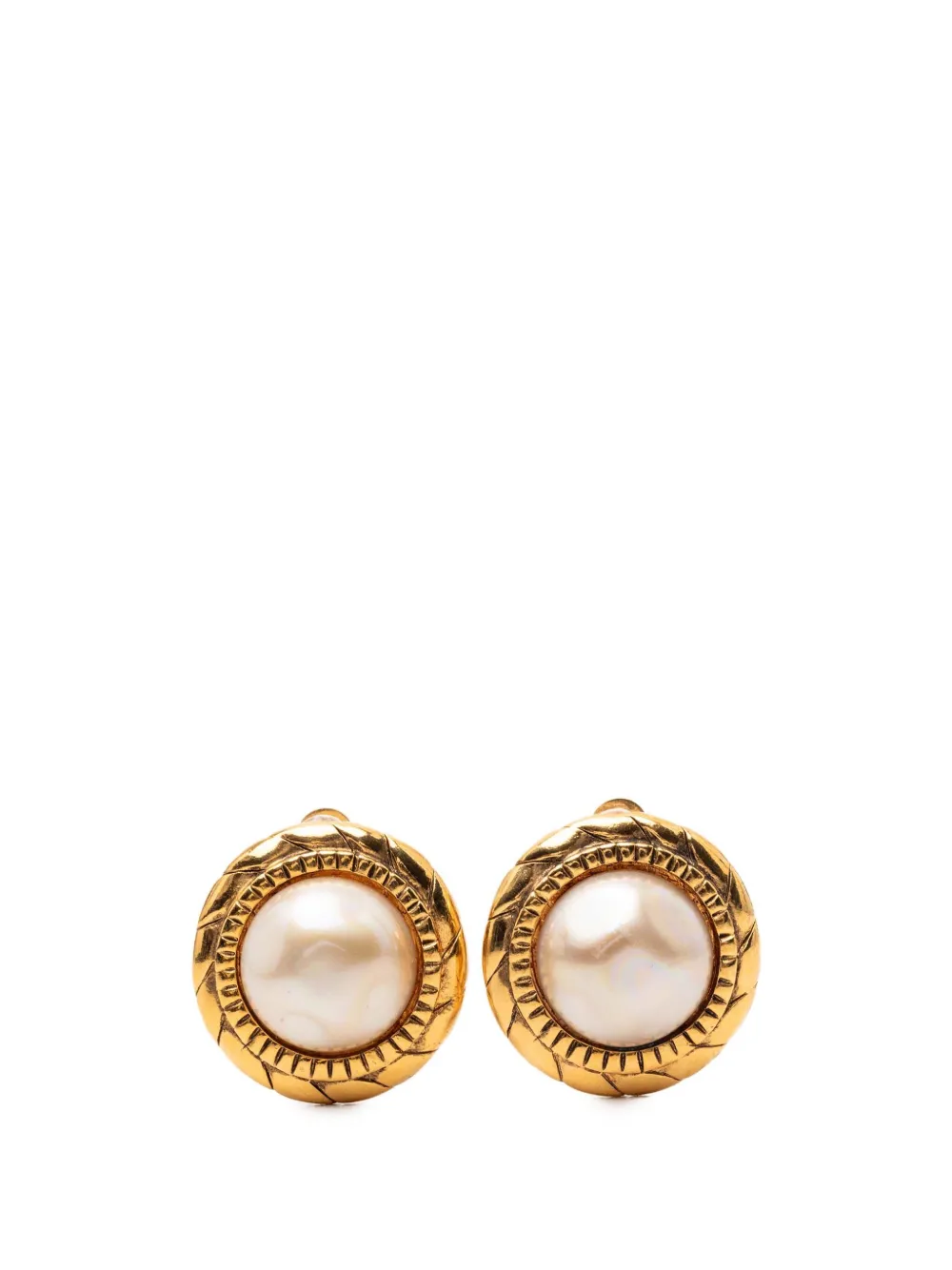 CHANEL Pre-Owned 1970-1980 Gold Plated Faux Pearl Round Clip On Earrings costume earrings - Bianco