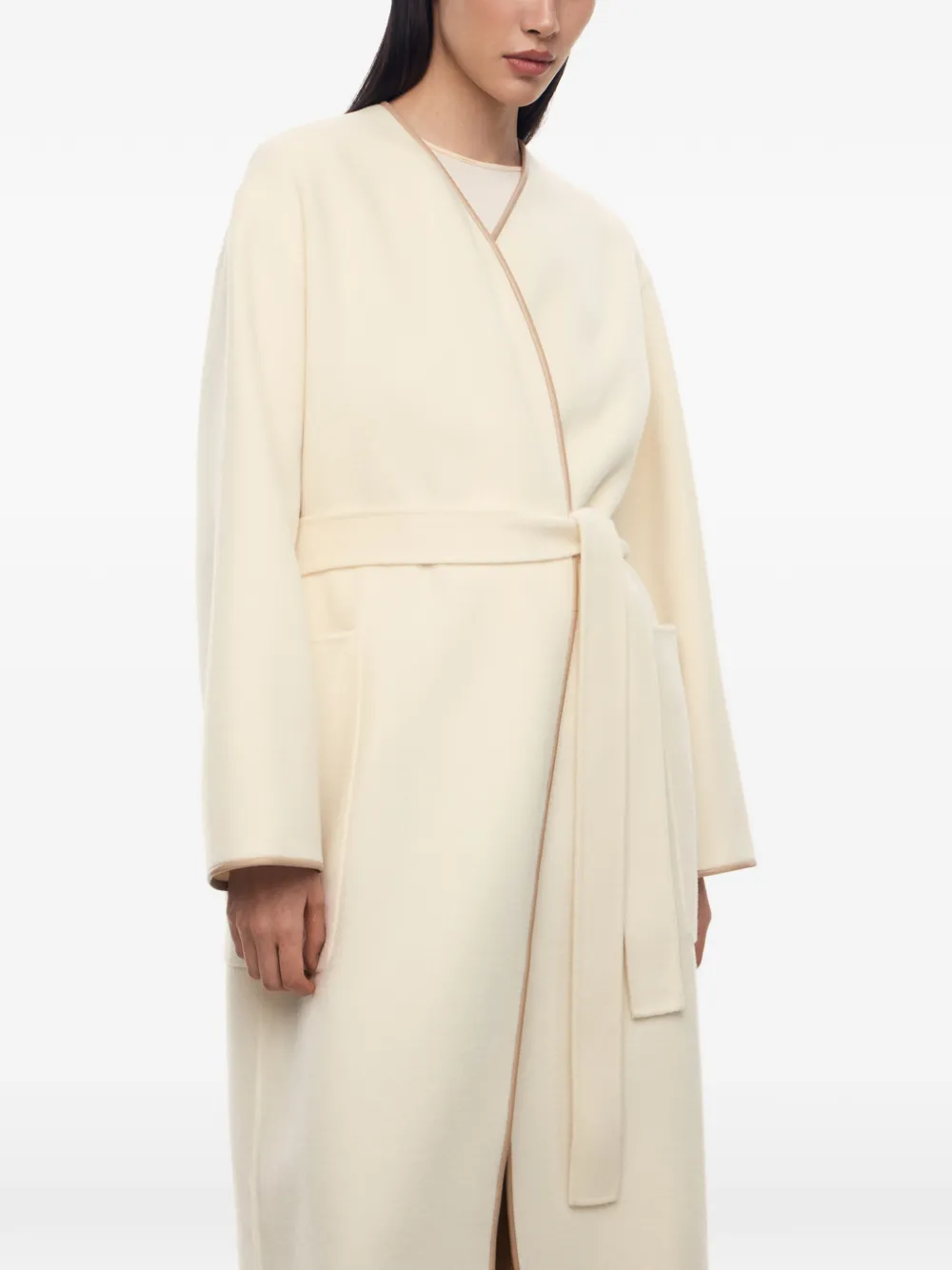 12 STOREEZ Angie jas met ceintuur Beige