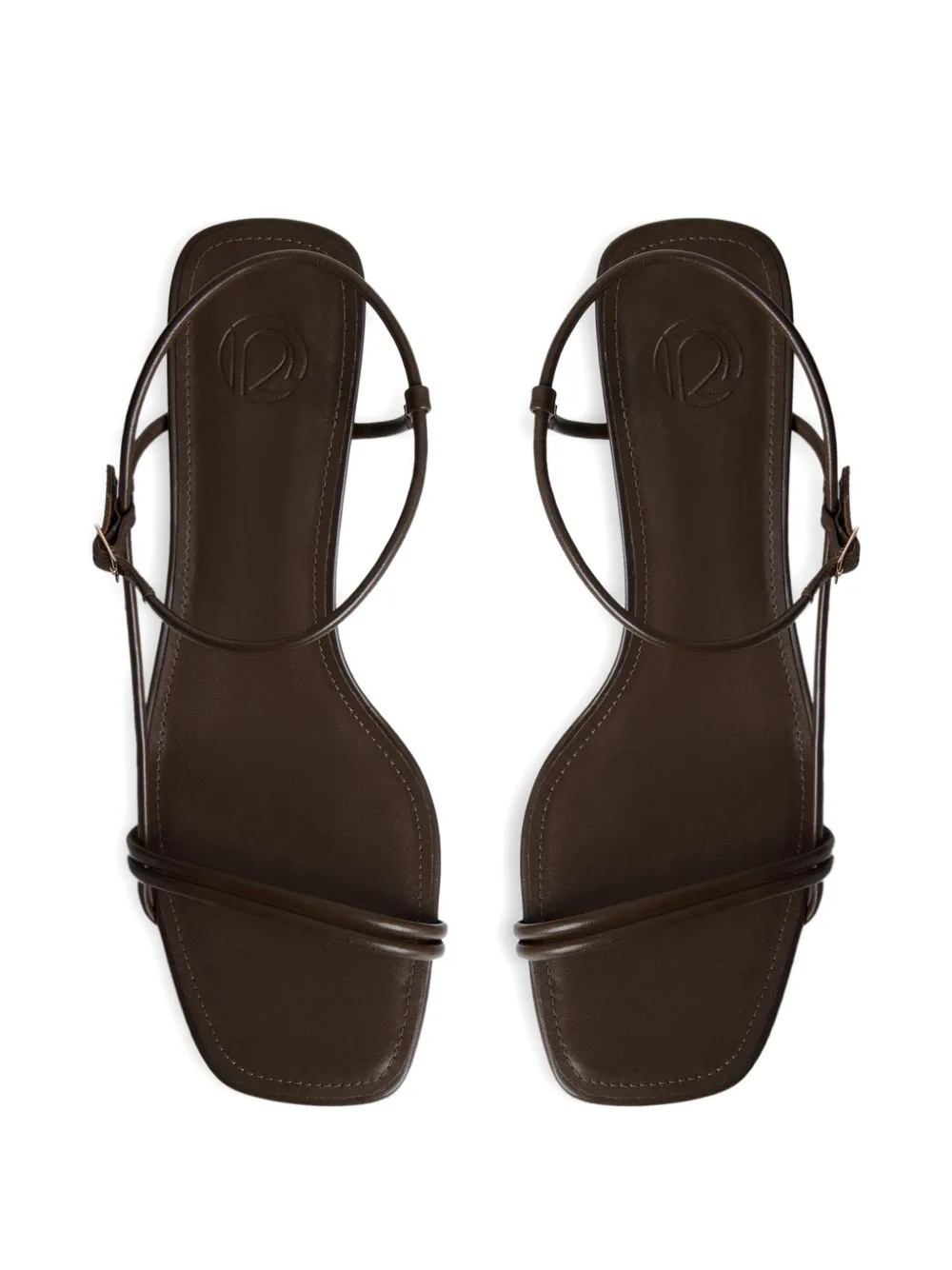 12 STOREEZ Leren sandalen Bruin