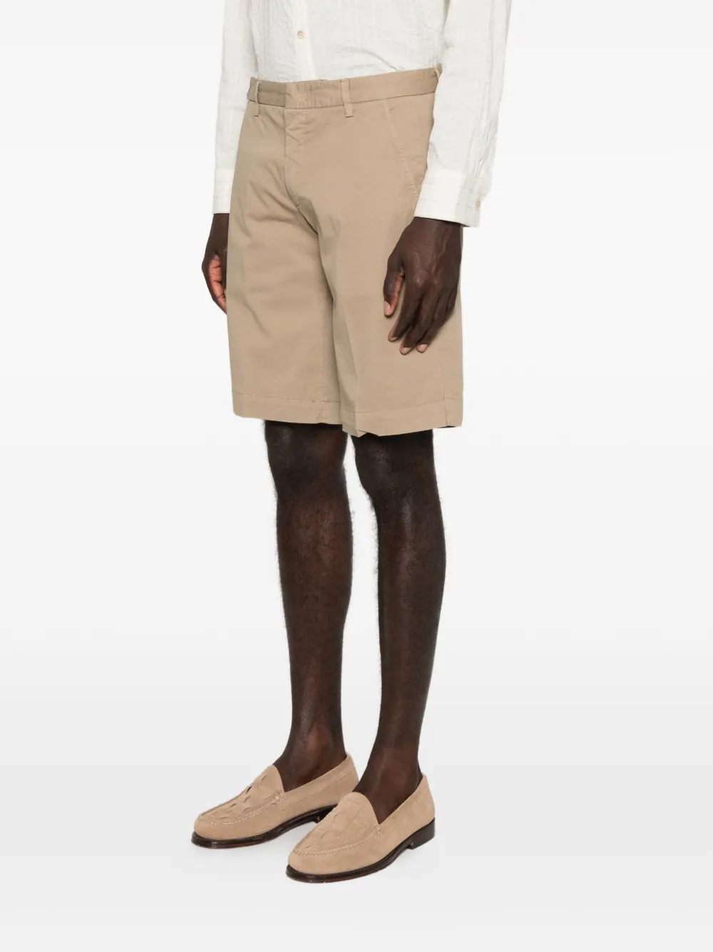 Entre Amis Danubio belt-loop shorts Beige