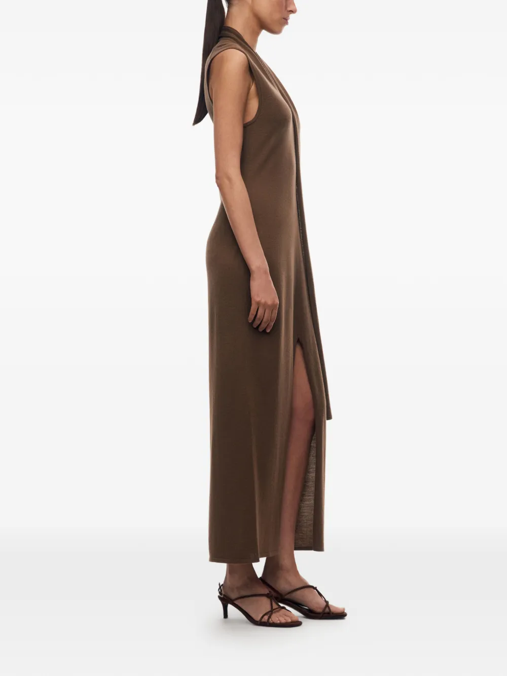 12 STOREEZ Carolyn midi-jurk met V-hals Bruin