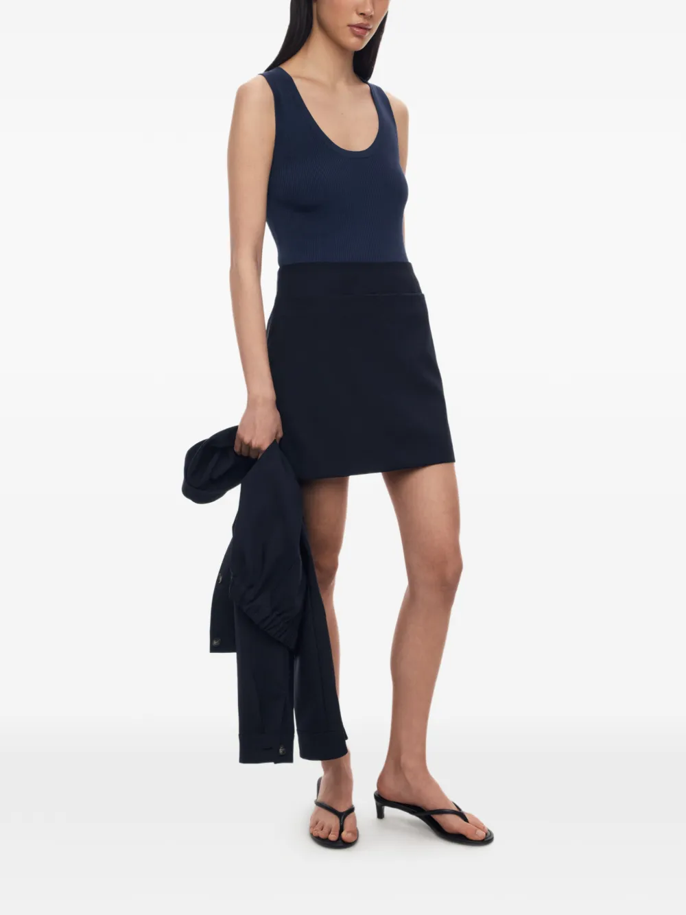 12 STOREEZ Zoe ribgebreide tanktop Blauw