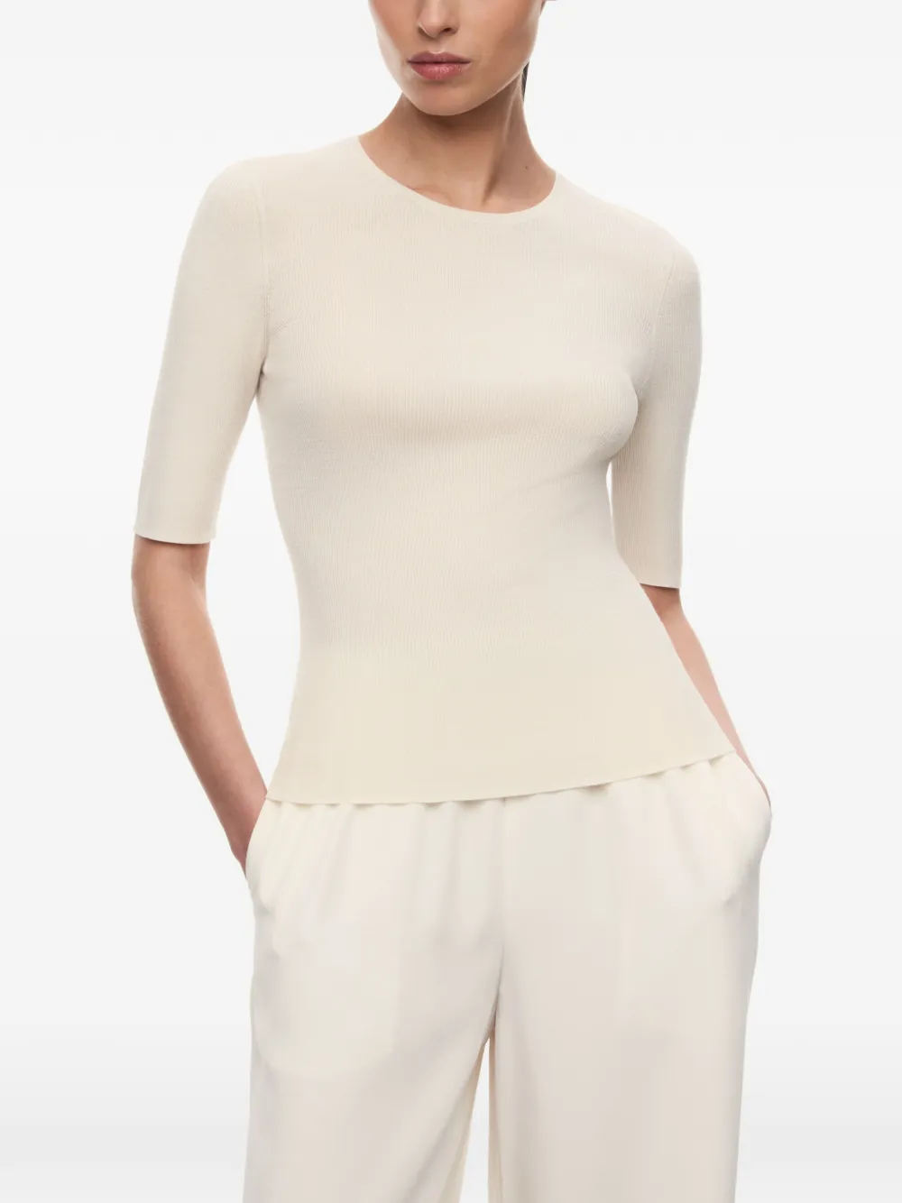 12 STOREEZ Souffle ribgebreide top Beige
