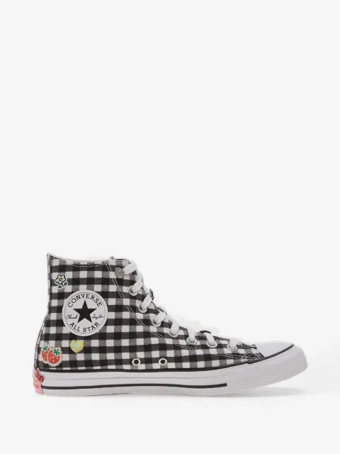 Converse x Hello Kitty And Friends trainers