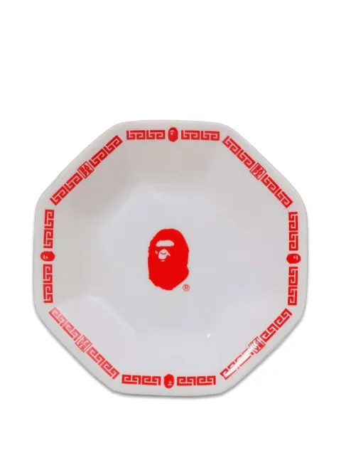 A BATHING APE® plato con forma octogonal