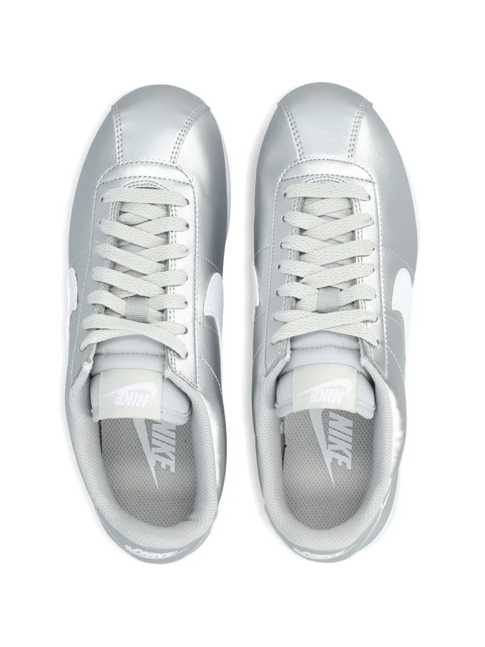 Nike Cortez metallic sneakers Zilver