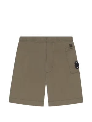 C.P. Company カーゴショーツ | ニュートラル | FARFETCH JP