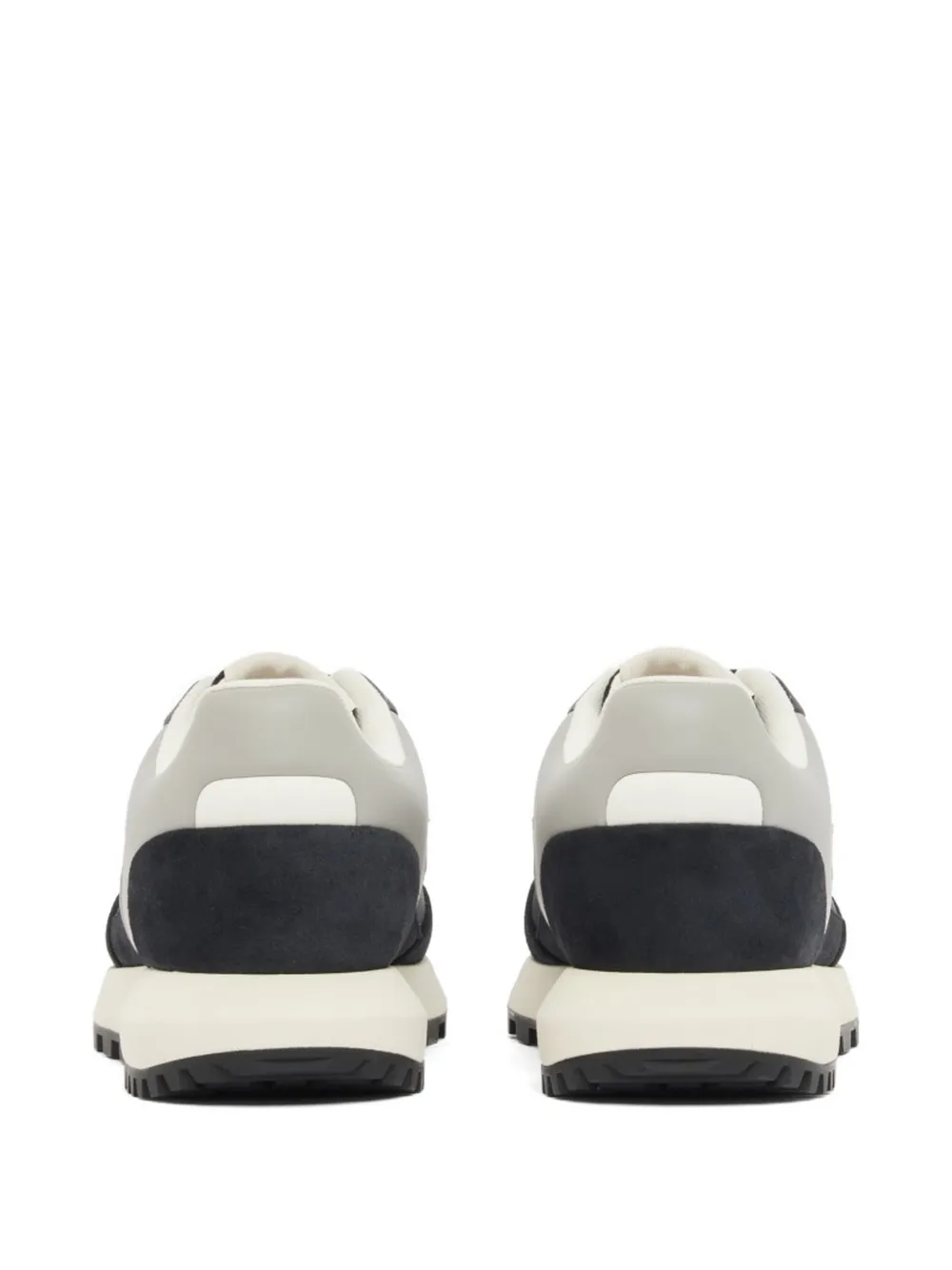 Emporio Armani Sneakers met mesh vlakken en suède afwerking Blauw