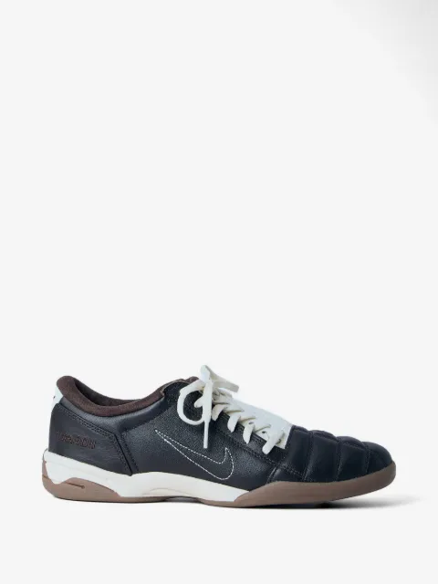 Nike Total90 sneakers