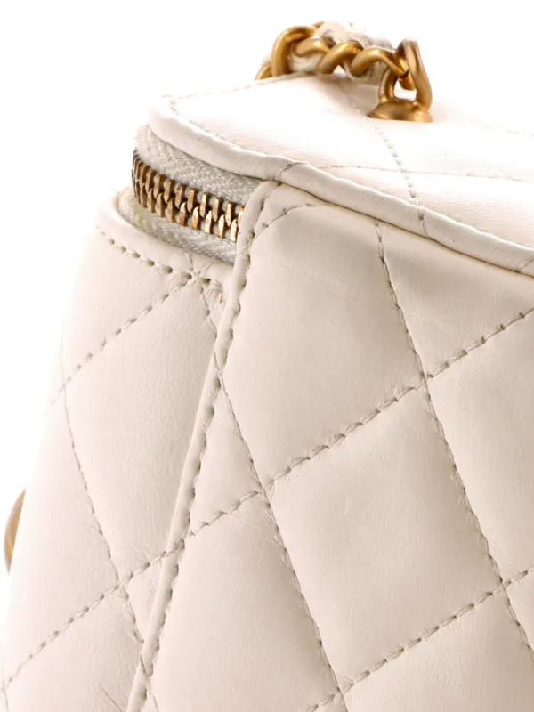 CHANEL Pre-Owned Pearl Crush Vanity Case With Chain Quilted