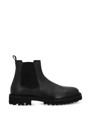 Valentino Garavani ロックスタッズ チェルシーブーツ | ブラック