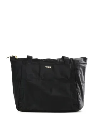 Tumi