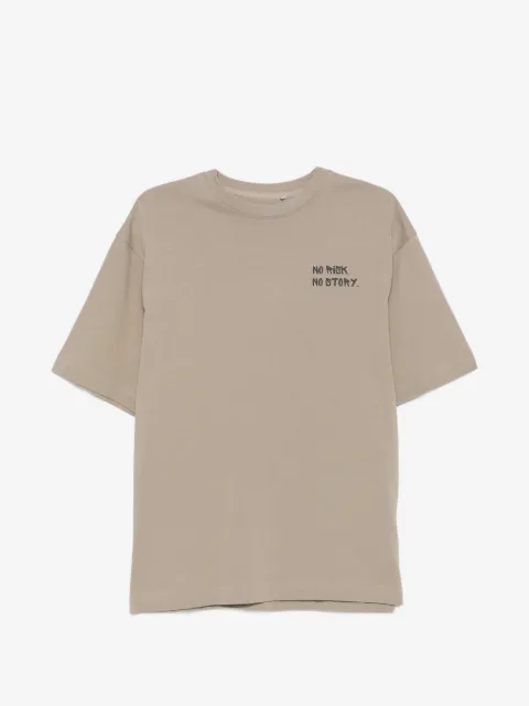 GEORGE. playera con eslogan estampado