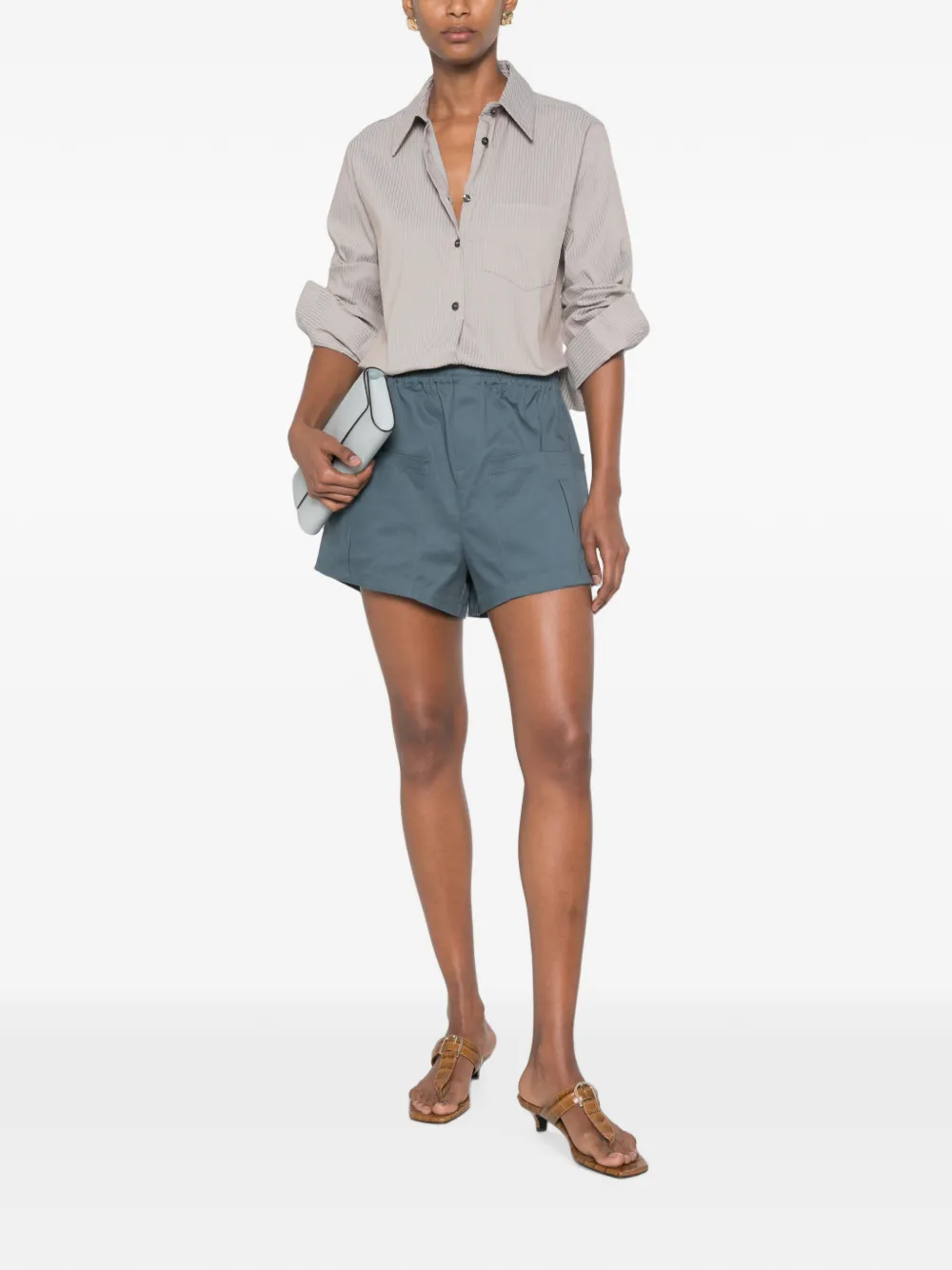 the M.. elasticated-waistband patch-pocket shorts - Blue