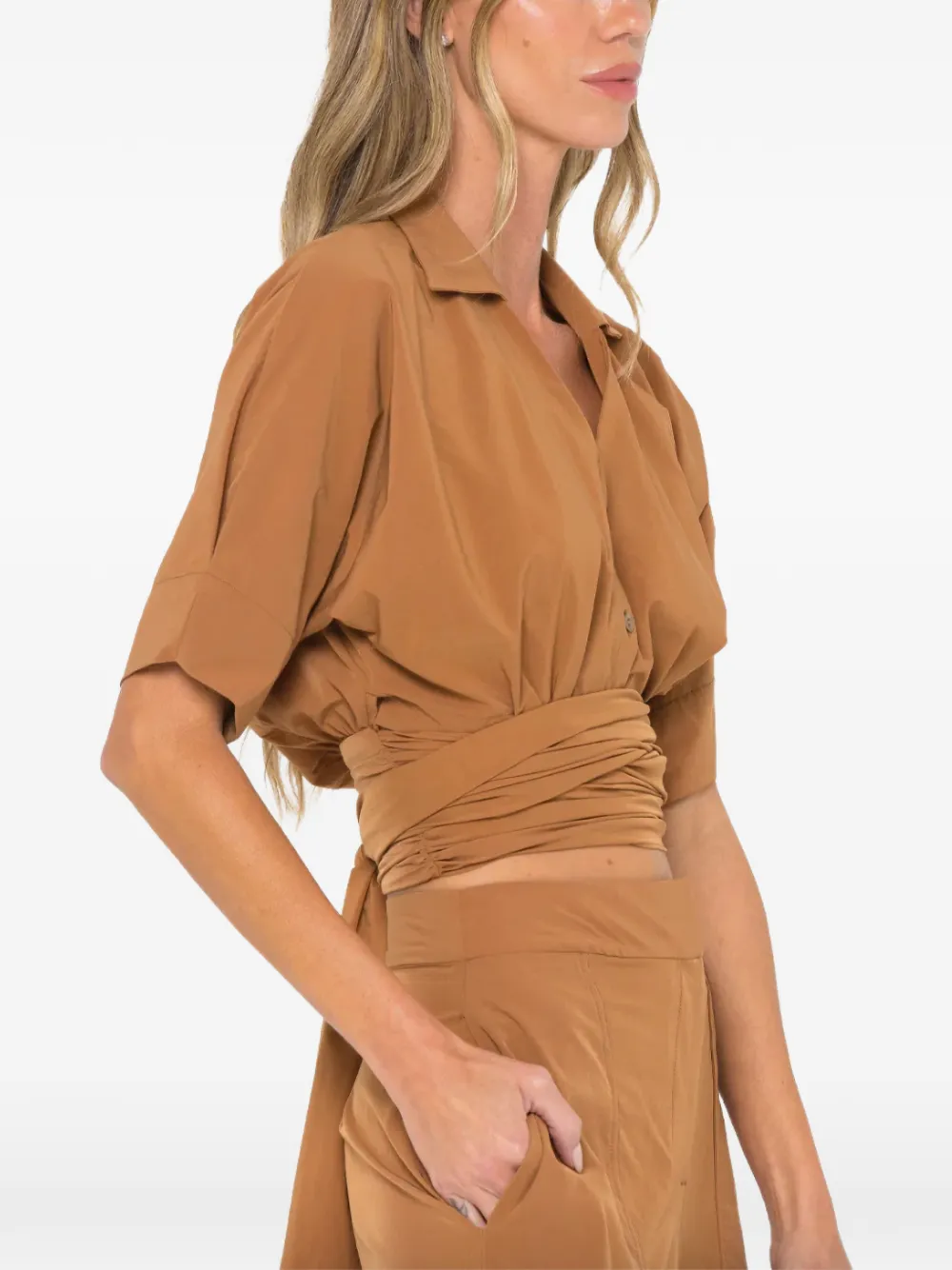JBQ Halle cropped wikkelblouse Bruin