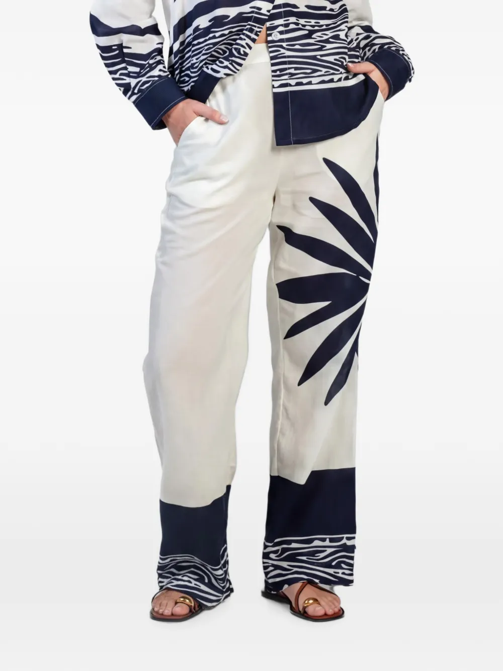 DIARRABLU Tova graphic-print trousers - Nude