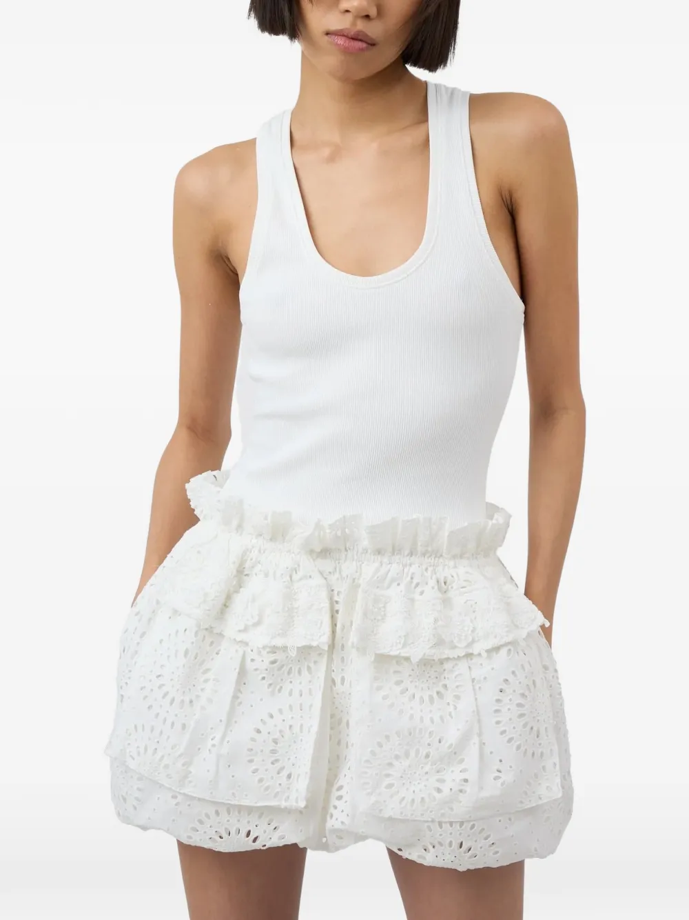 Aknvas Indi eyelet-embroidered ruffled dress - Weiß