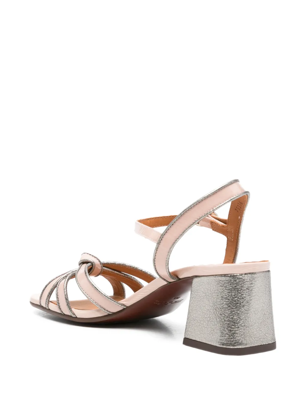 Chie Mihara Leilah knotted patent-leather sandals Roze