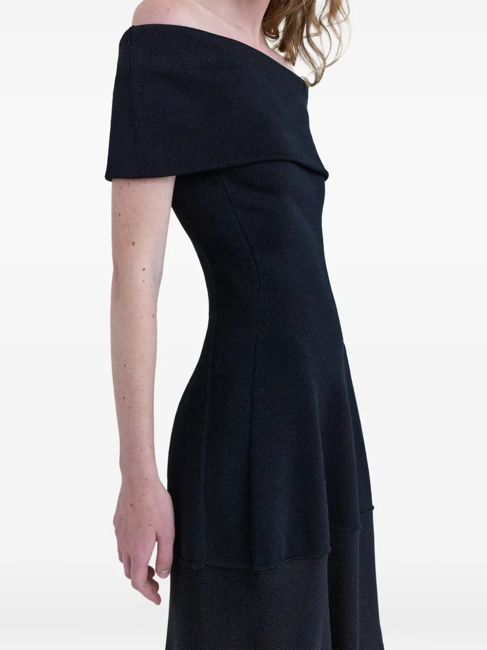 FFORME Rory off-shoulder maxi-jurk Zwart