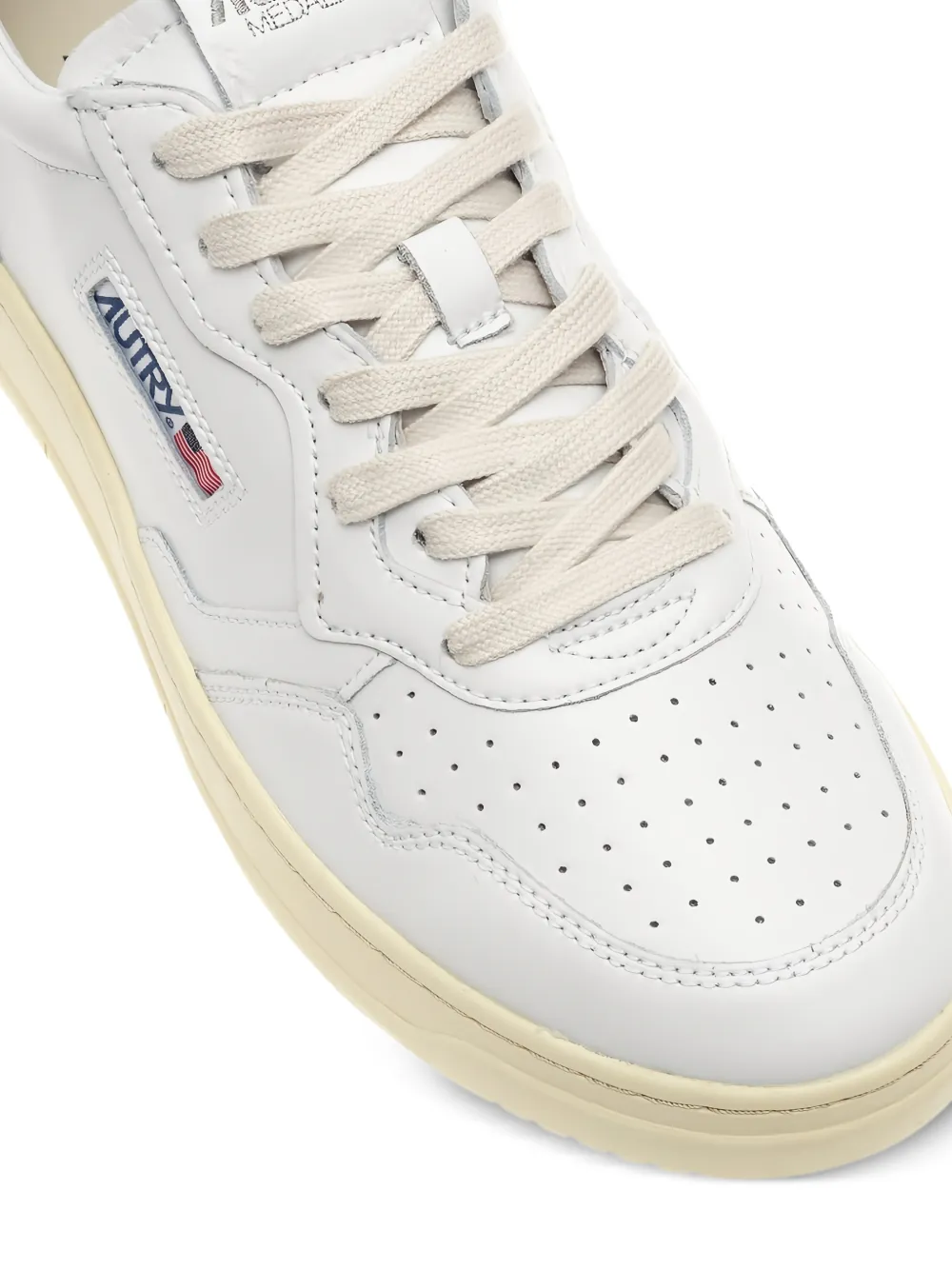 Autry Medalist leren sneakers met geperforeerde details Wit