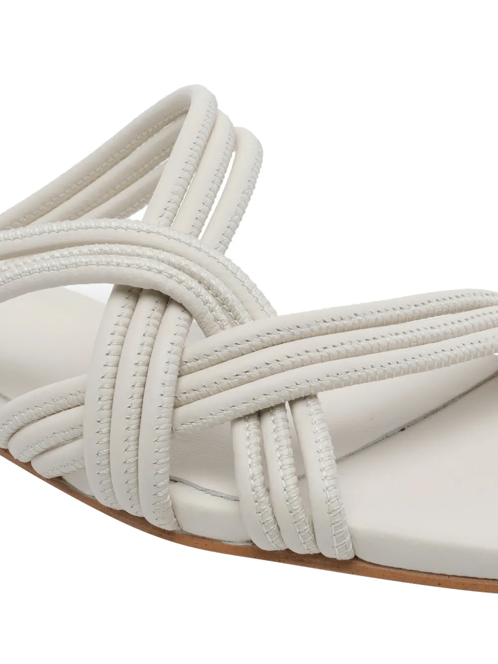 ANGEL ALARCON Sandalen met vierkante neus en bandje Beige