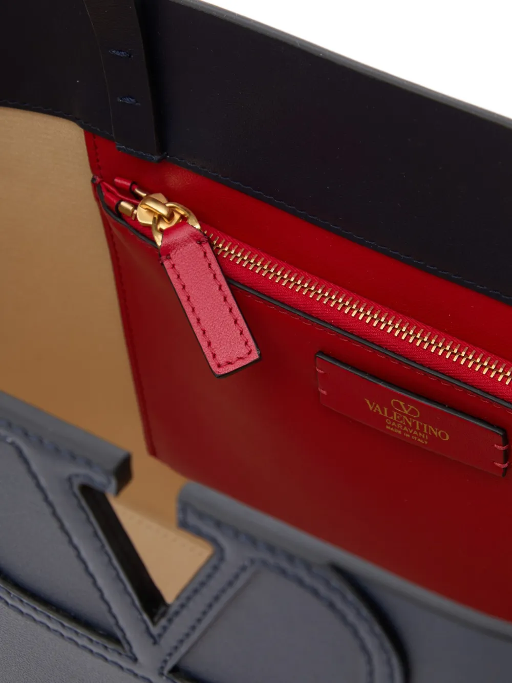 Valentino Garavani Fill Me kleine kalfsleren shopper Blauw