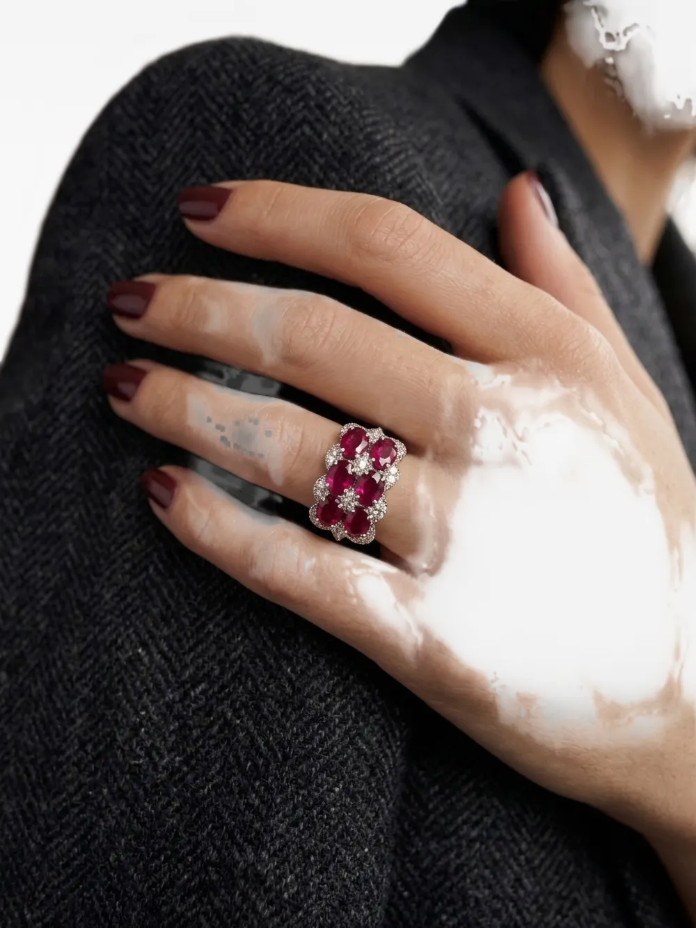 HYT Jewelry ruby and diamond ring