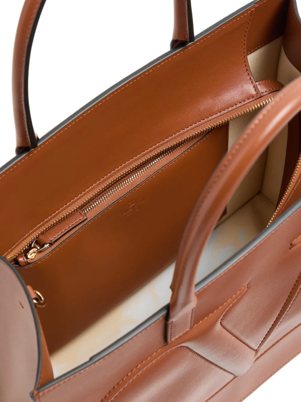 Valentino Garavani VLogo Walk calfskin shopping bag Bruin