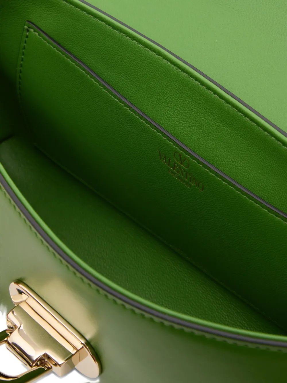 Valentino Garavani Rockstud kalfsleren schoudertas Groen