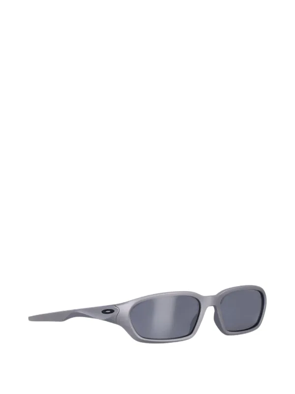 Oakley Terraforma スクエアフレーム サングラス | グレー | FARFETCH JP