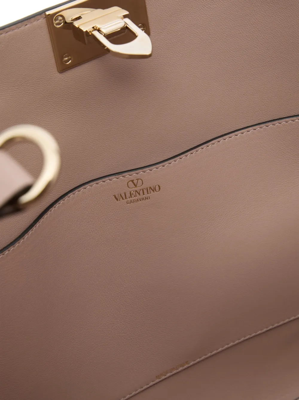 Valentino Garavani Rockstud shopper van korrelig kalfsleer Roze
