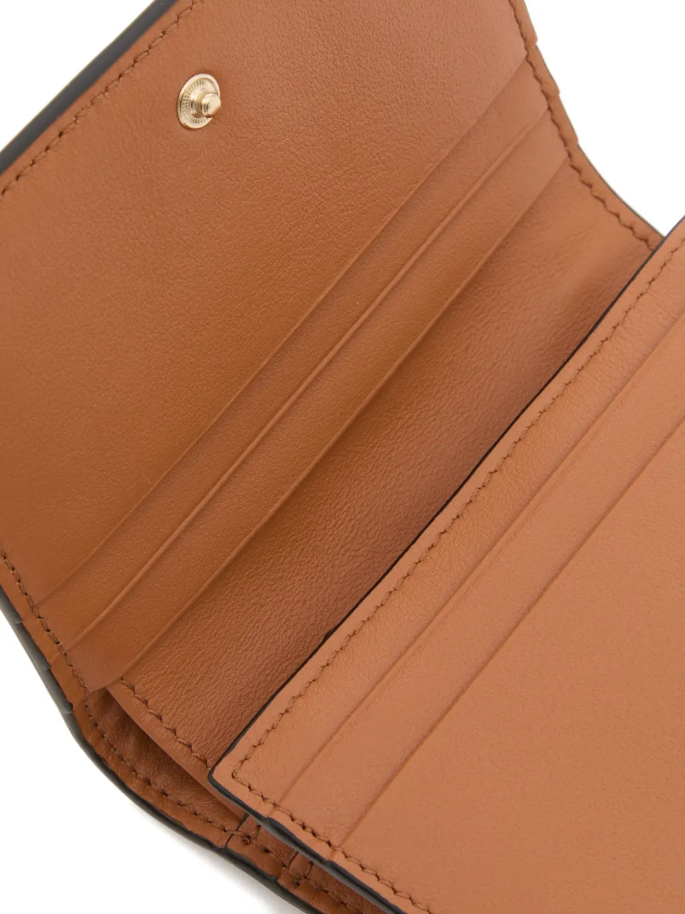 Valentino Garavani Rockstud Wispy kleine kalfsleren portemonnee Beige