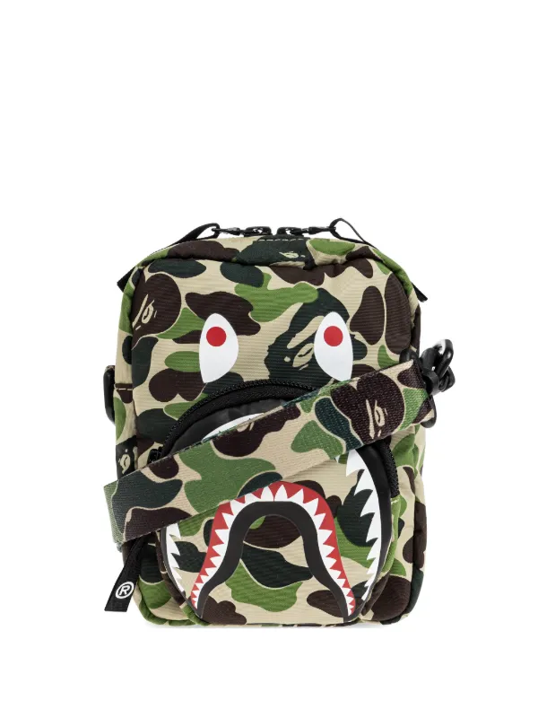 A BATHING APE® ABC Camo Shark ショルダーバッグ ミニ | ニュートラル 