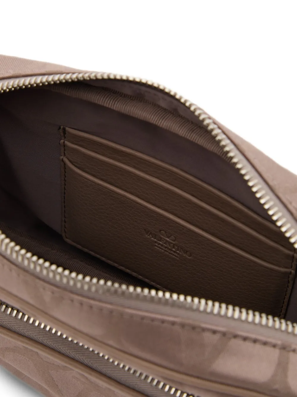 Valentino Garavani Toile Iconographe crossbodytas van technische stof met leren details Beige