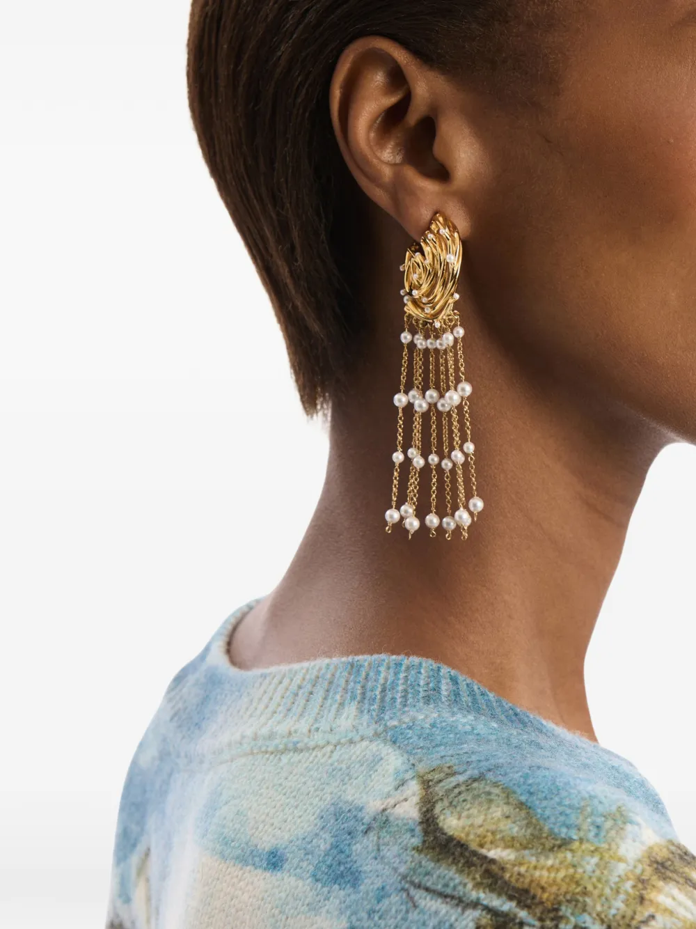 Oscar de la Renta Pearl Nest Chandelier Clip-on Earrings in Gold, view 2