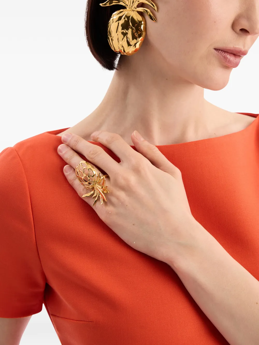 Oscar de la Renta Openwork Pineapple Ring in Gold, view 2